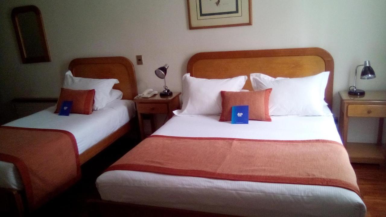 Hotel Presidente Santiago Eksteriør bilde