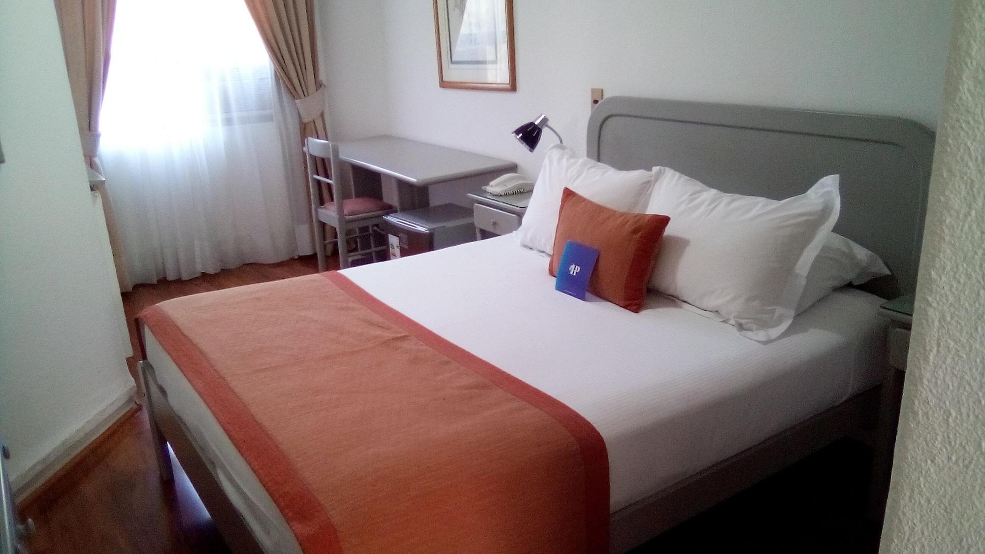Hotel Presidente Santiago Eksteriør bilde